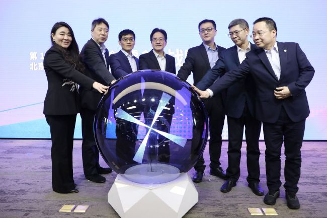 亚洲精品一区二区在线电影
