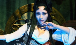 欧美美女操
